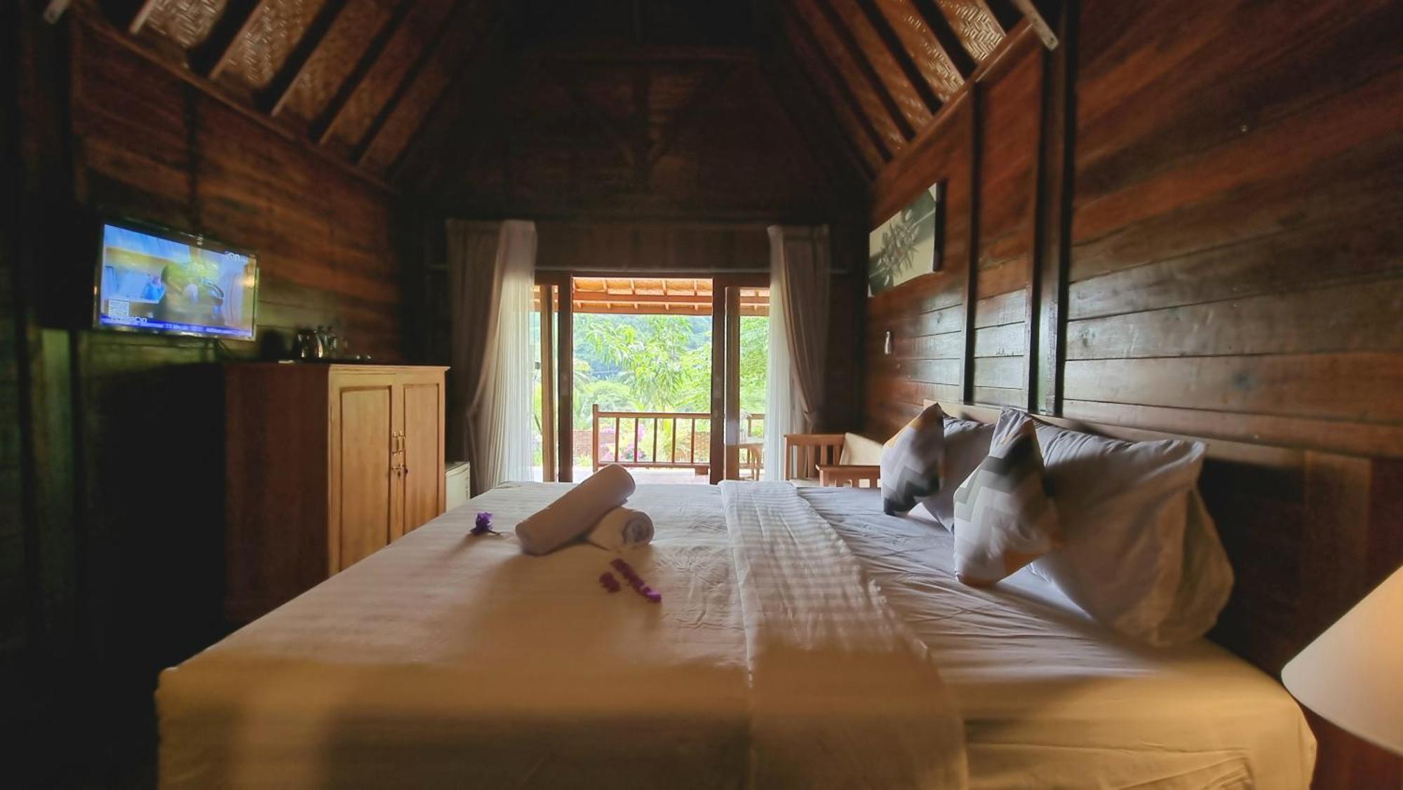 Cersen Resort Lombok Kuta  Exteriör bild