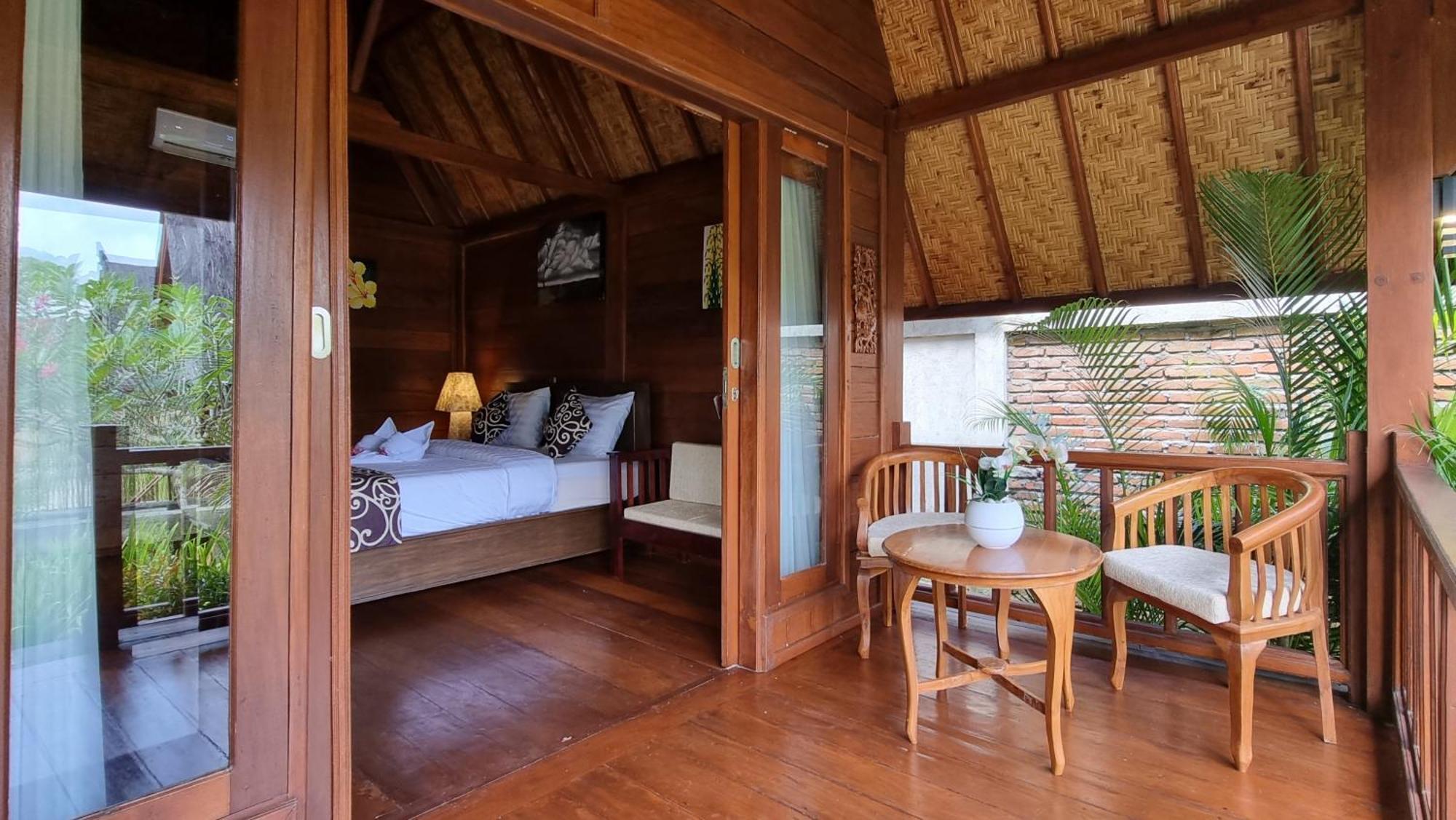 Cersen Resort Lombok Kuta  Exteriör bild