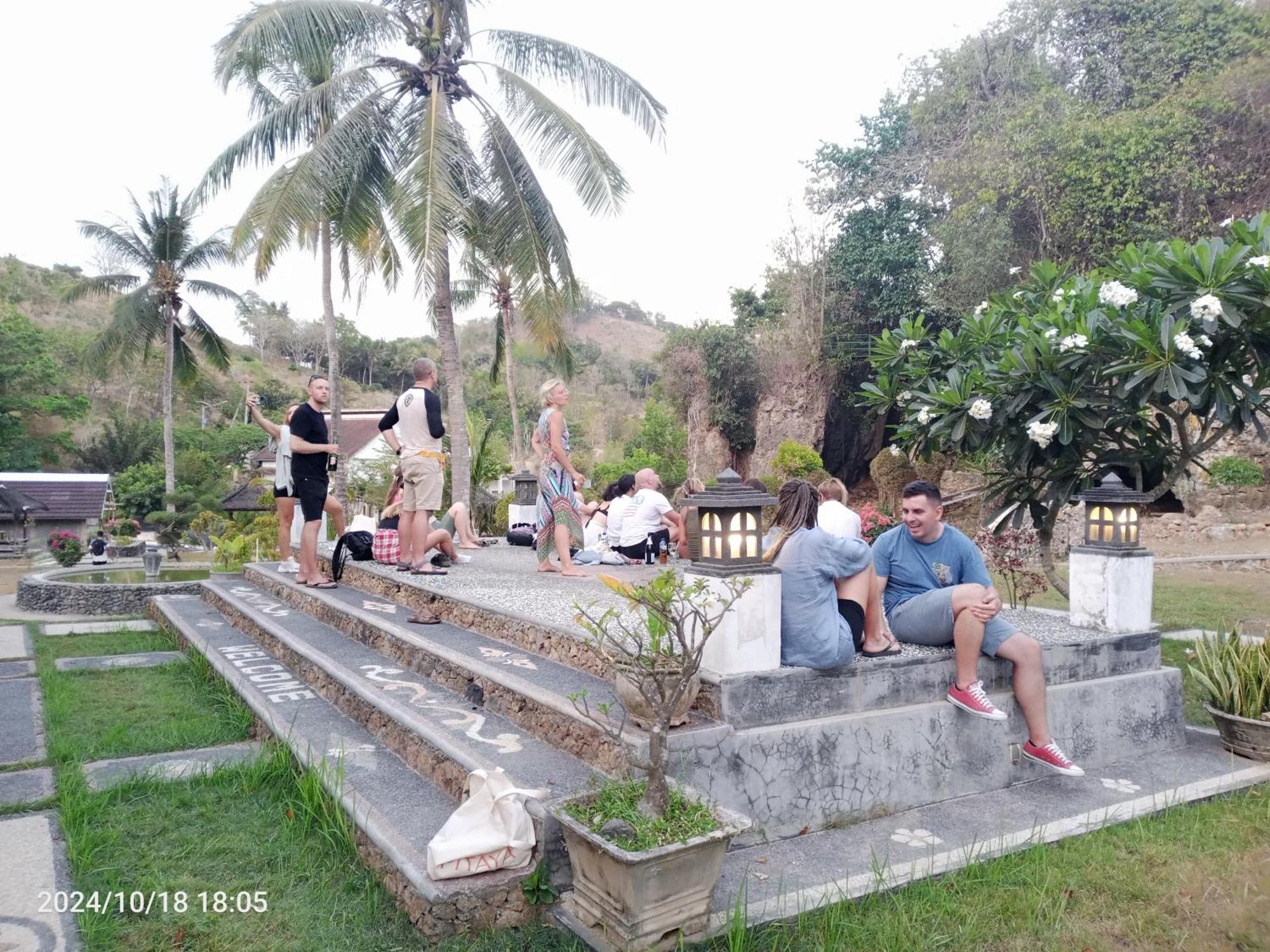 Cersen Resort Lombok Kuta  Exteriör bild